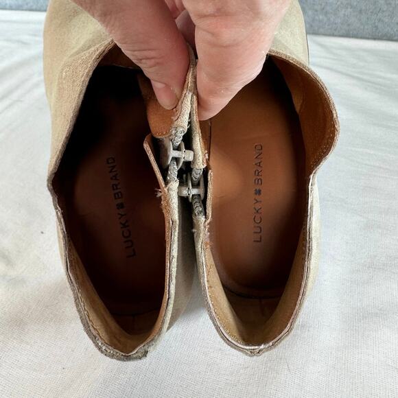 Lucky Brand Woman’s sz 6 Melindi Wedge Bootie Camel Suede Leather Size Neutral - Picture 6 of 8
